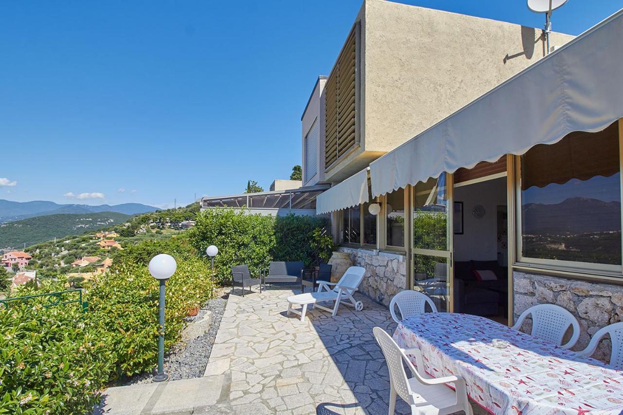 Villa Cuckoo'S Nest Finale Ligure Luaran gambar